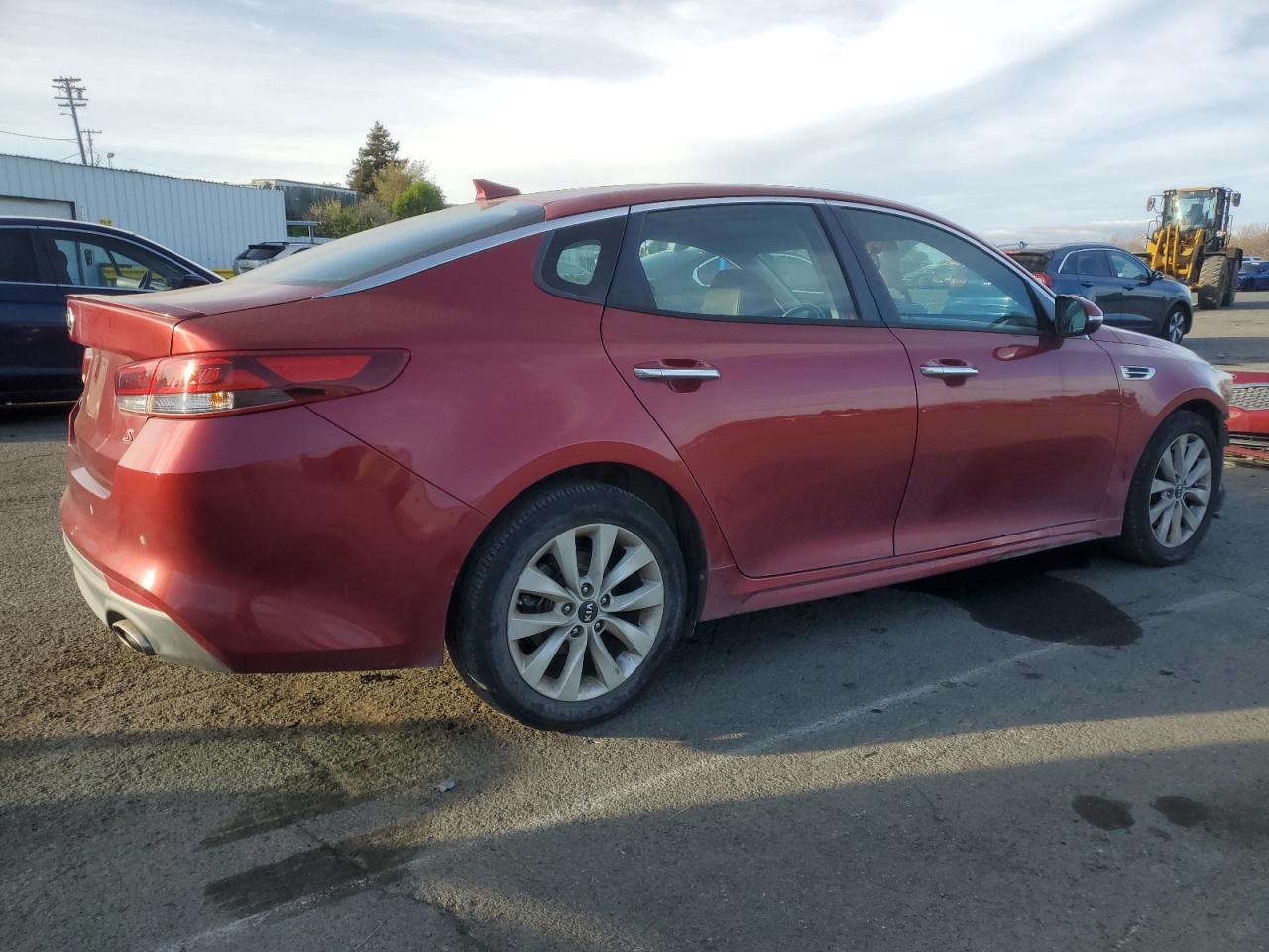 2018 Kia Optima - Image 3