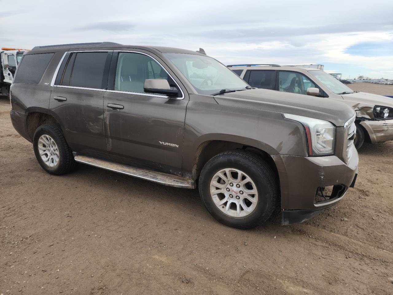 2015 GMC Yukon - Image 4