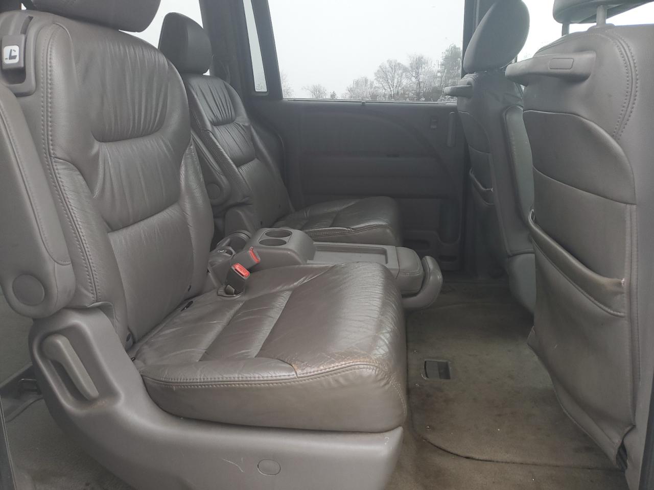 2010 Honda Odyssey - Image 11