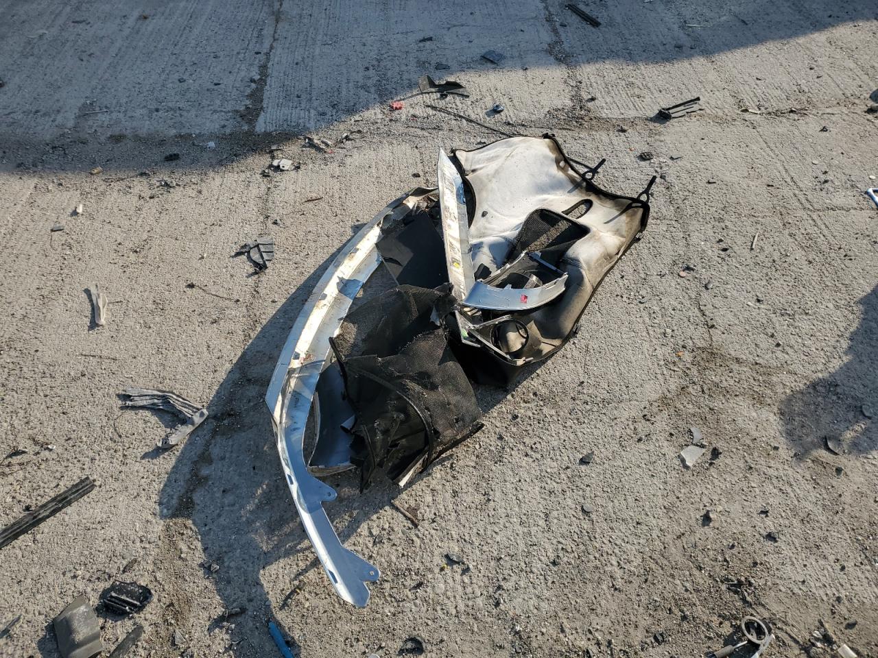 2012 Ford Fusion - Image 14