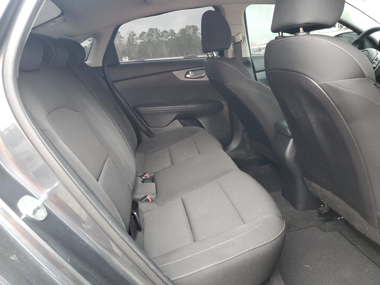 2021 Kia Forte - Image 11