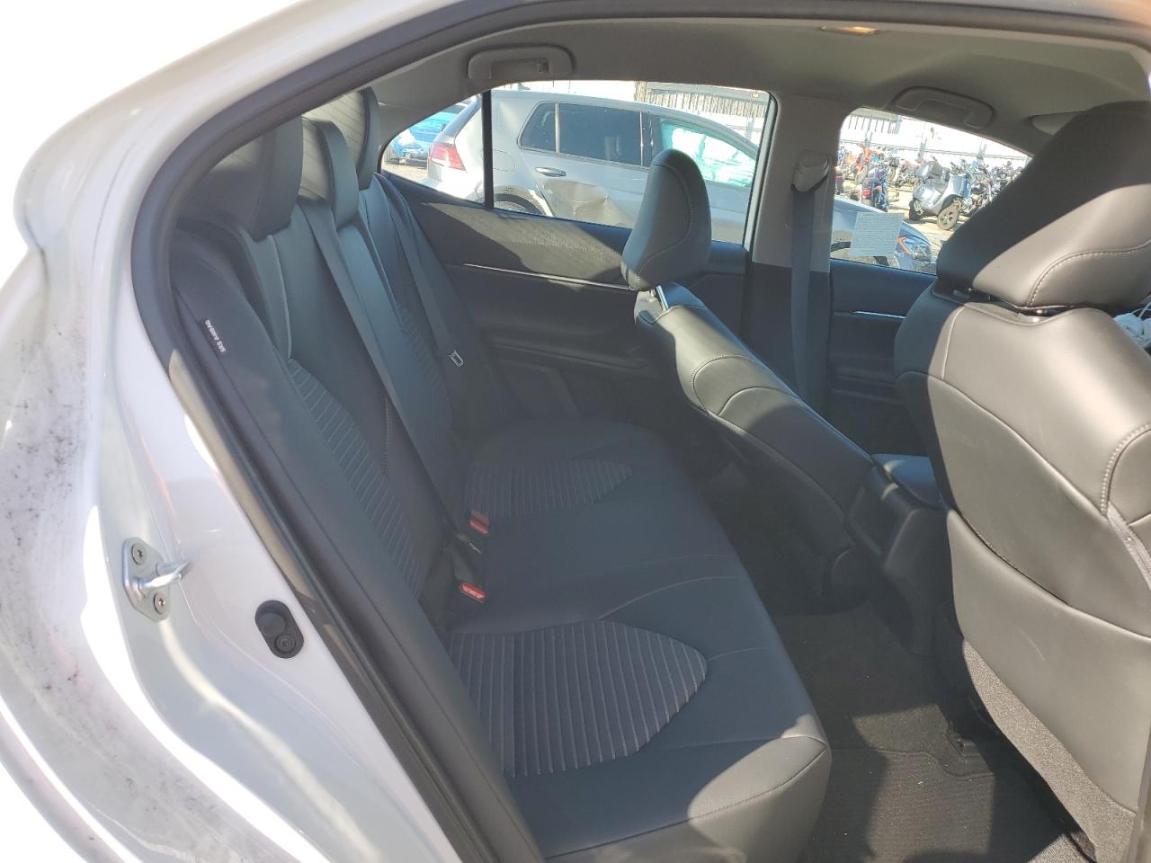 2022 Toyota Camry - Image 10