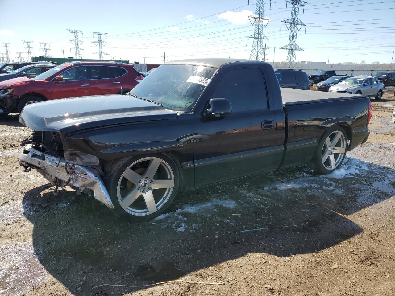 Elgin, IL에서 판매 중인 2003 Chevrolet Silverado C1500 - Rear End