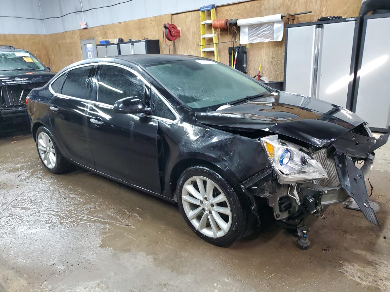 2017 Buick Verano - Image 4