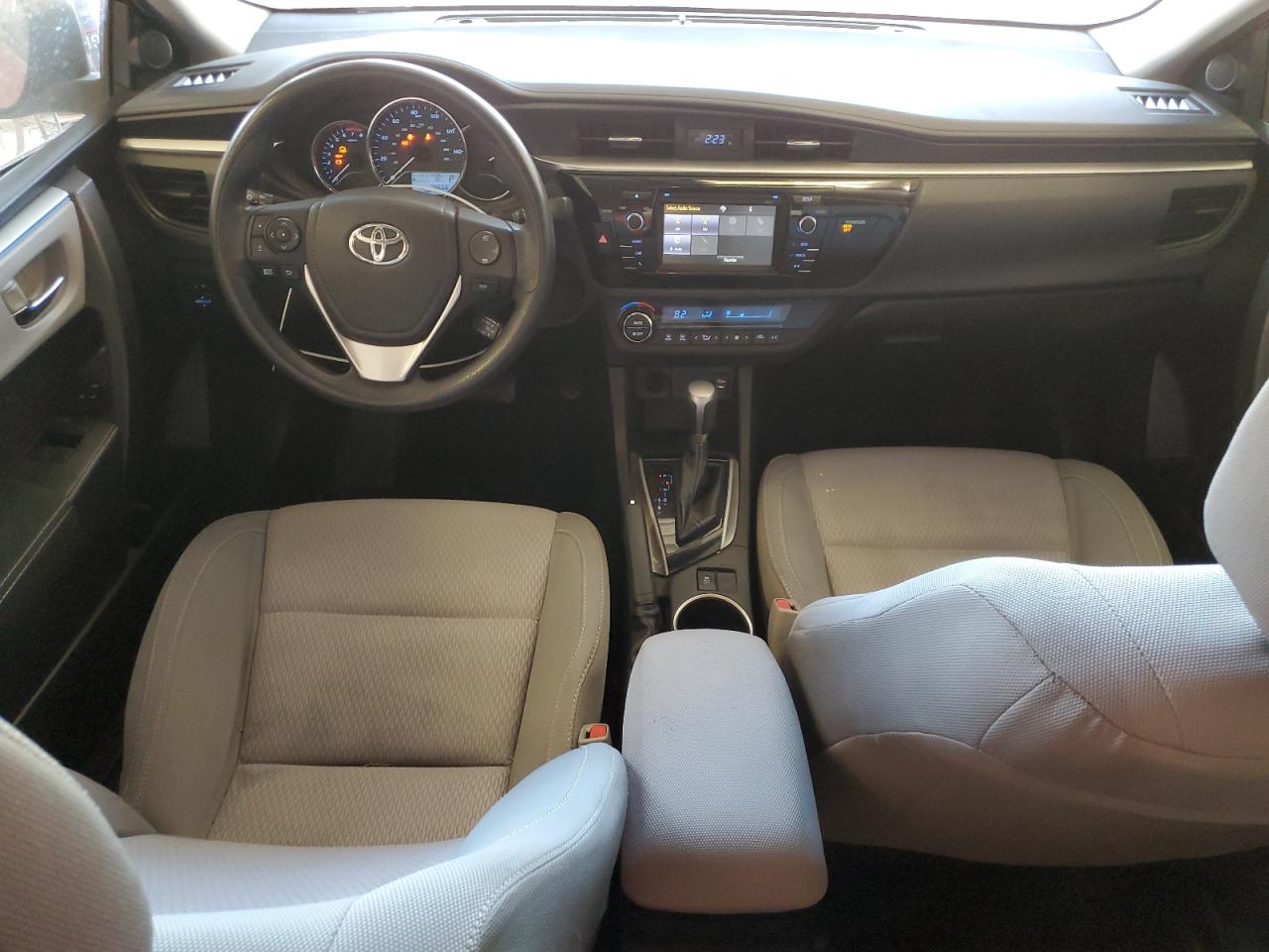 2015 Toyota Corolla L VIN: 5YFBURHE9FP305514 Lot: 48588265