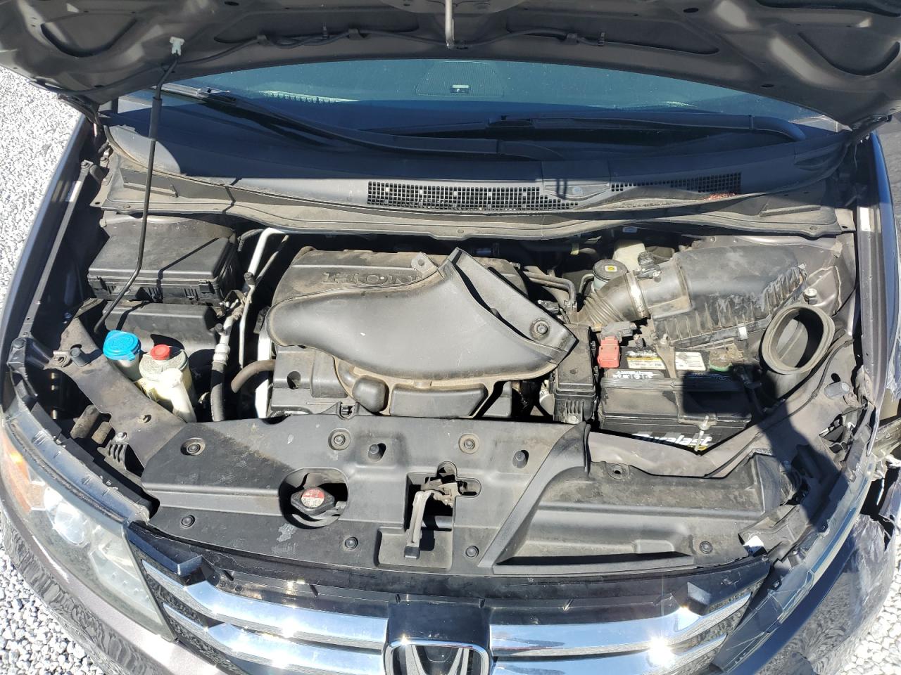2015 Honda Odyssey - Image 14