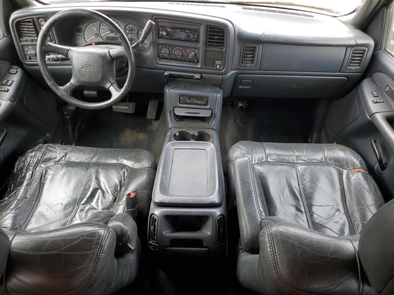 2000 Chevrolet Silverado - Image 8
