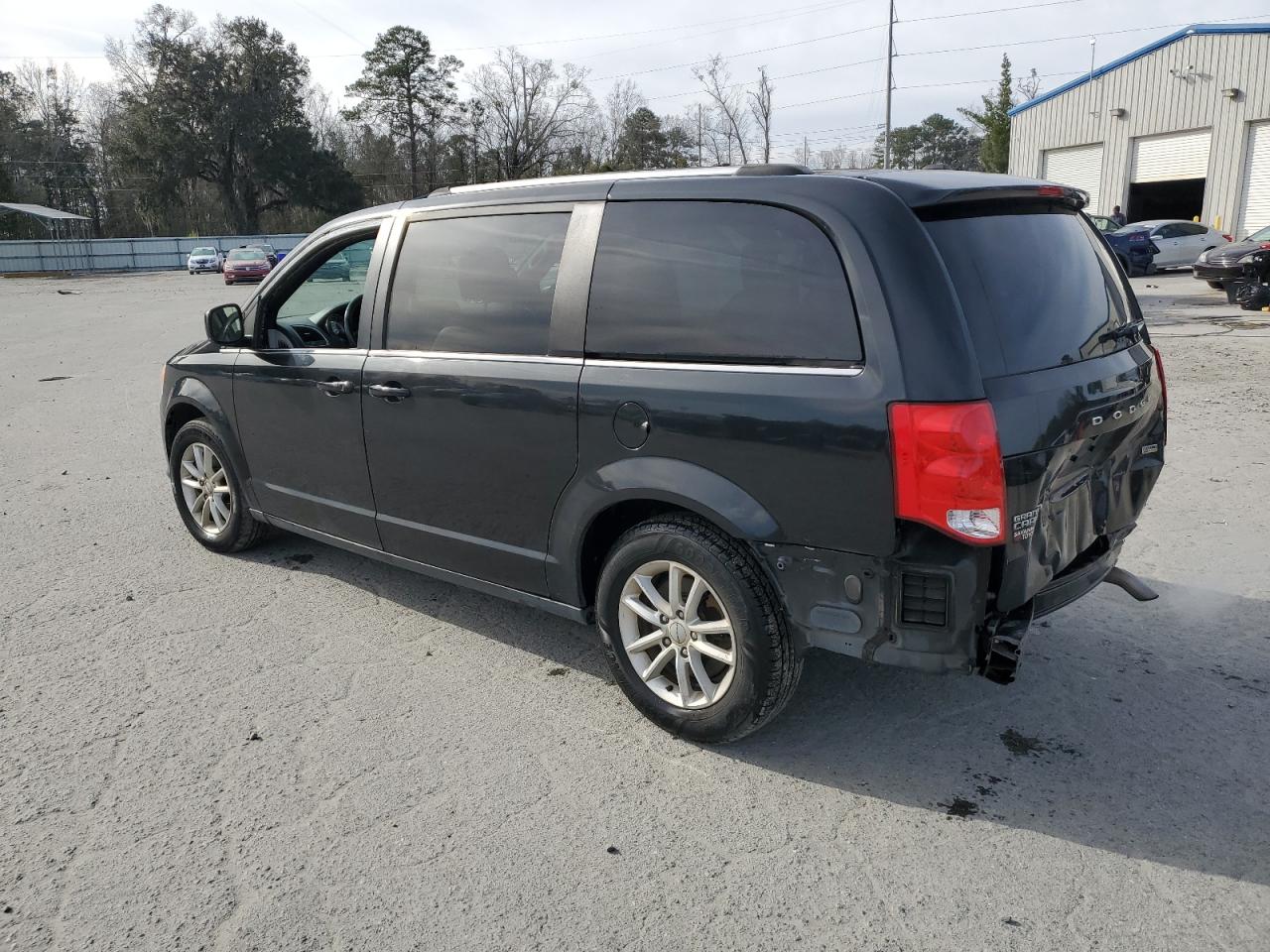 2019 Dodge Caravan - Image 2