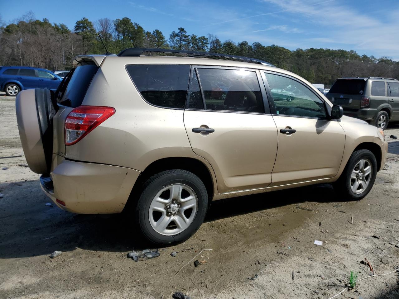 2010 Toyota RAV 4 - Image 3