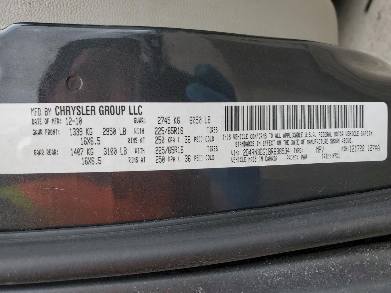 2011 Dodge Caravan - Image 16