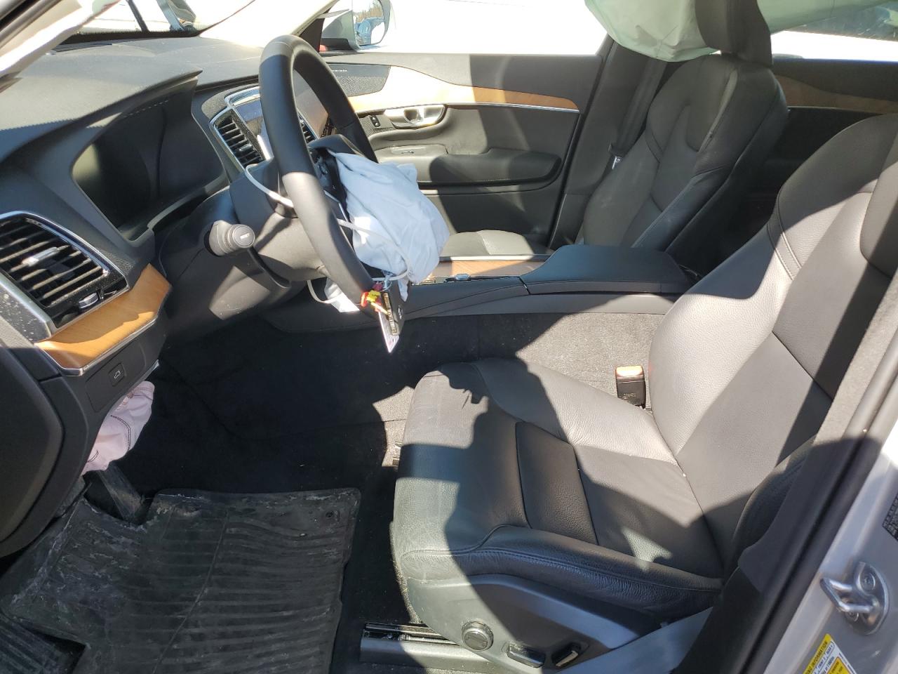 2023 Volvo Xc90 Plus VIN: YV40621N8P1993463 Lot: 48588845