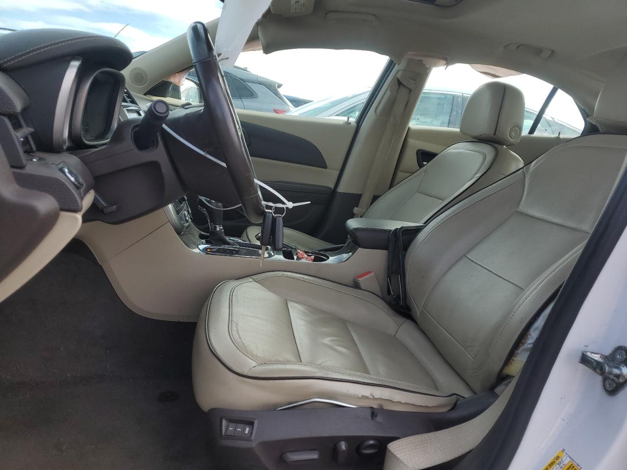 2015 Chevrolet Malibu - Image 7