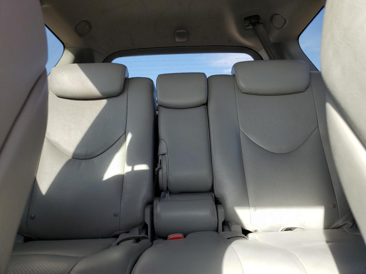 2010 Toyota RAV 4 - Image 10