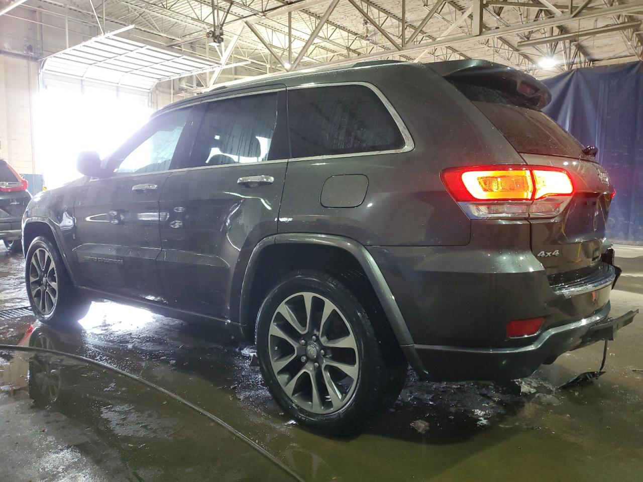 2018 Jeep Grand Cherokee - Image 2