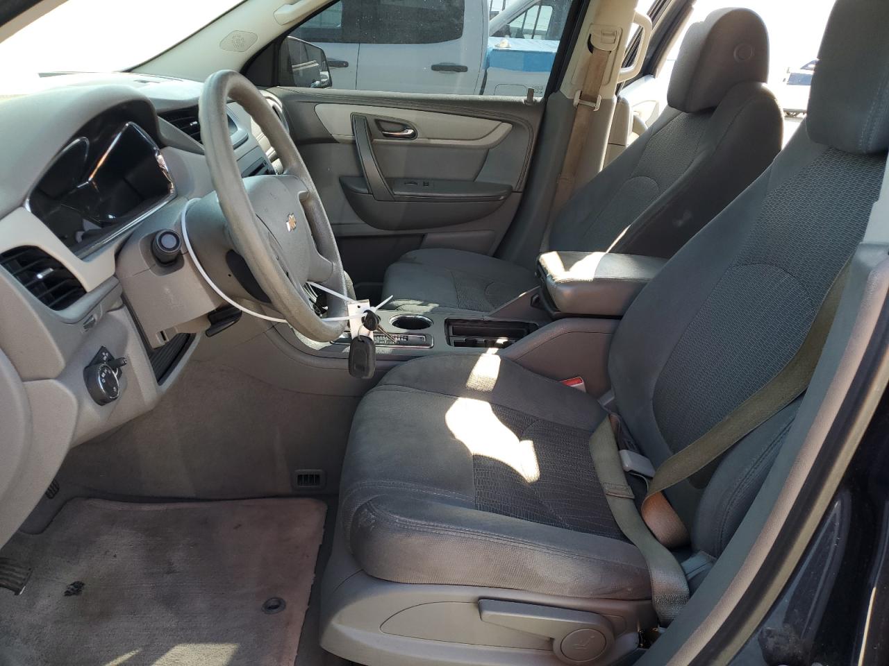 2015 Chevrolet Traverse - Image 7