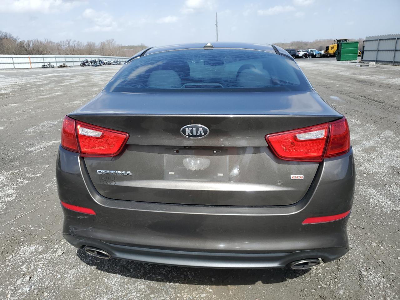 2015 Kia Optima - Image 6