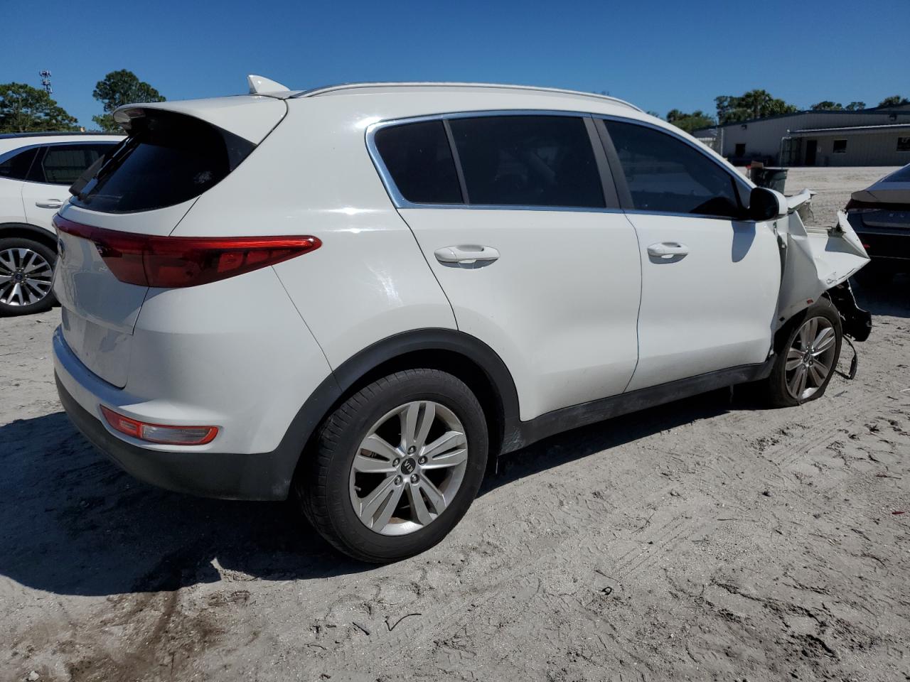 2017 Kia Sportage - Image 9
