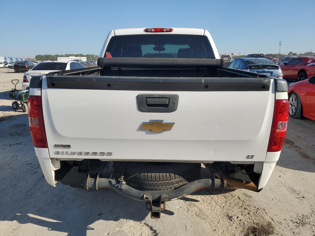 2011 Chevrolet Silverado - Image 6