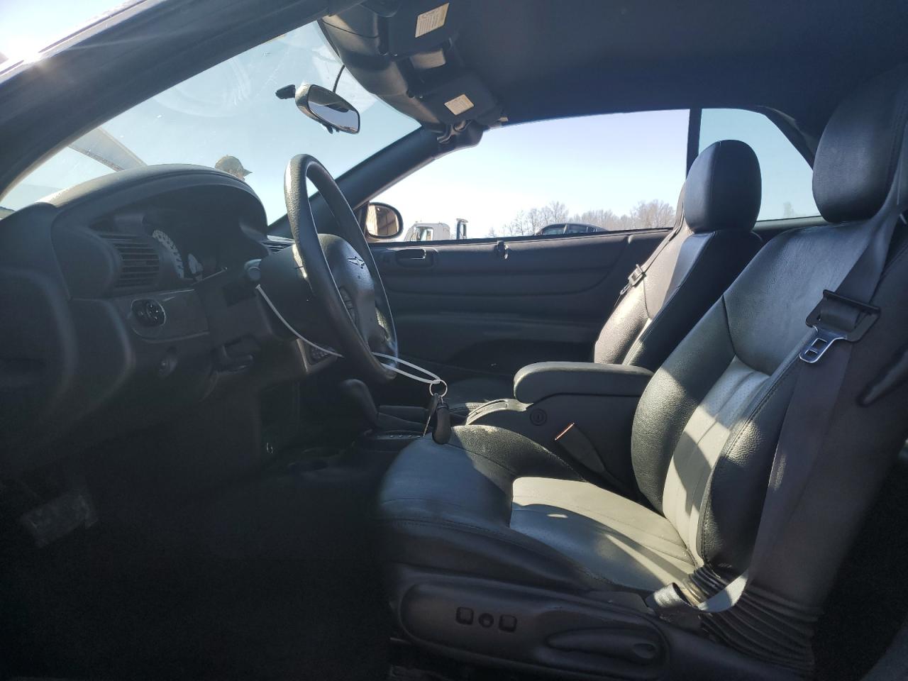 2006 Chrysler Sebring - Image 7