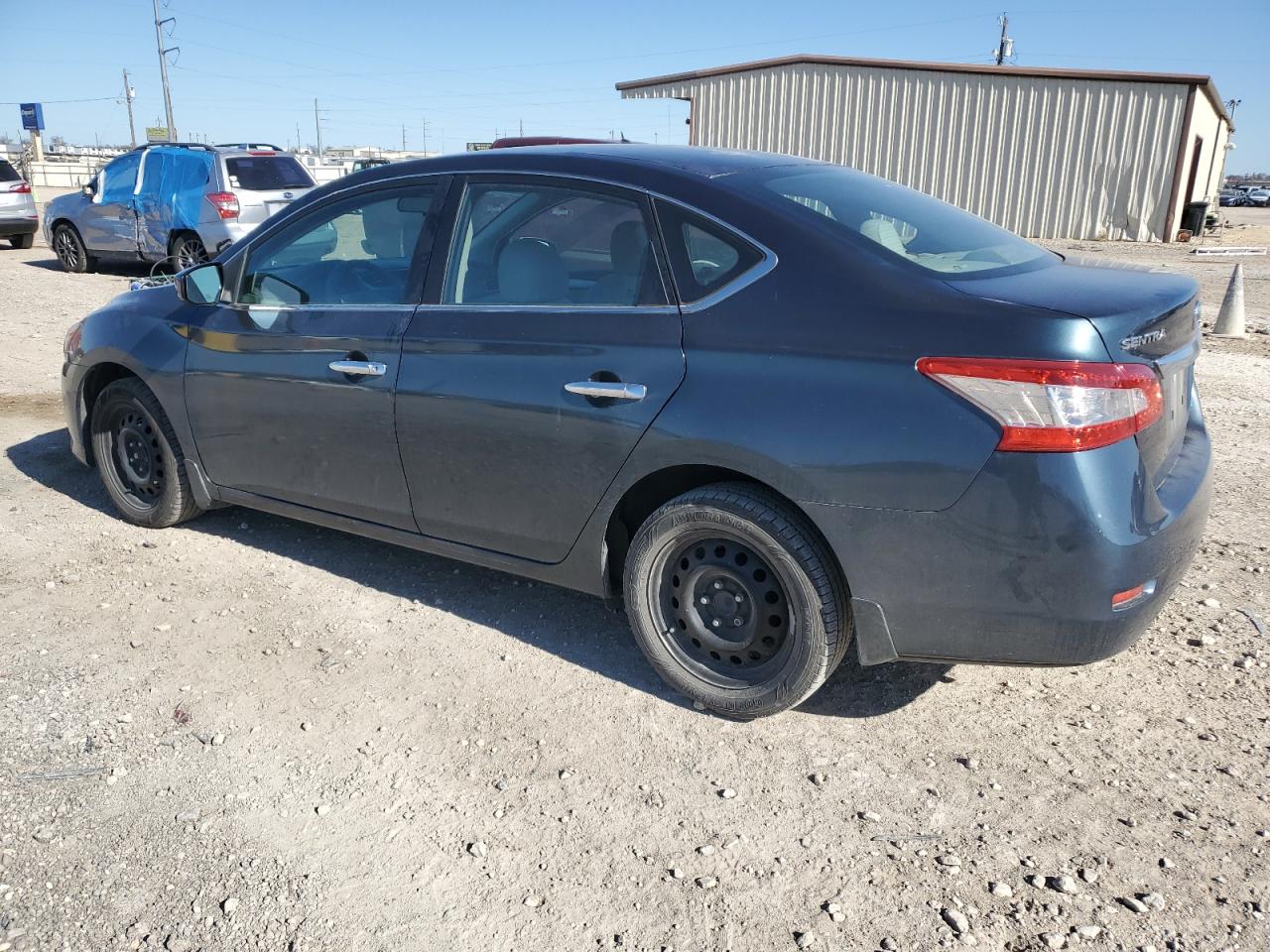 2014 Nissan Sentra - Image 2
