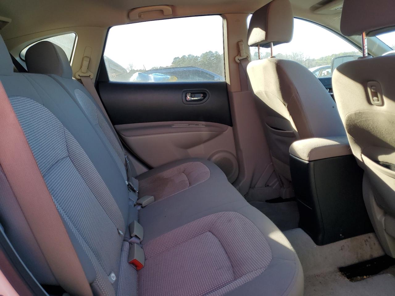 2013 Nissan Rogue - Image 11