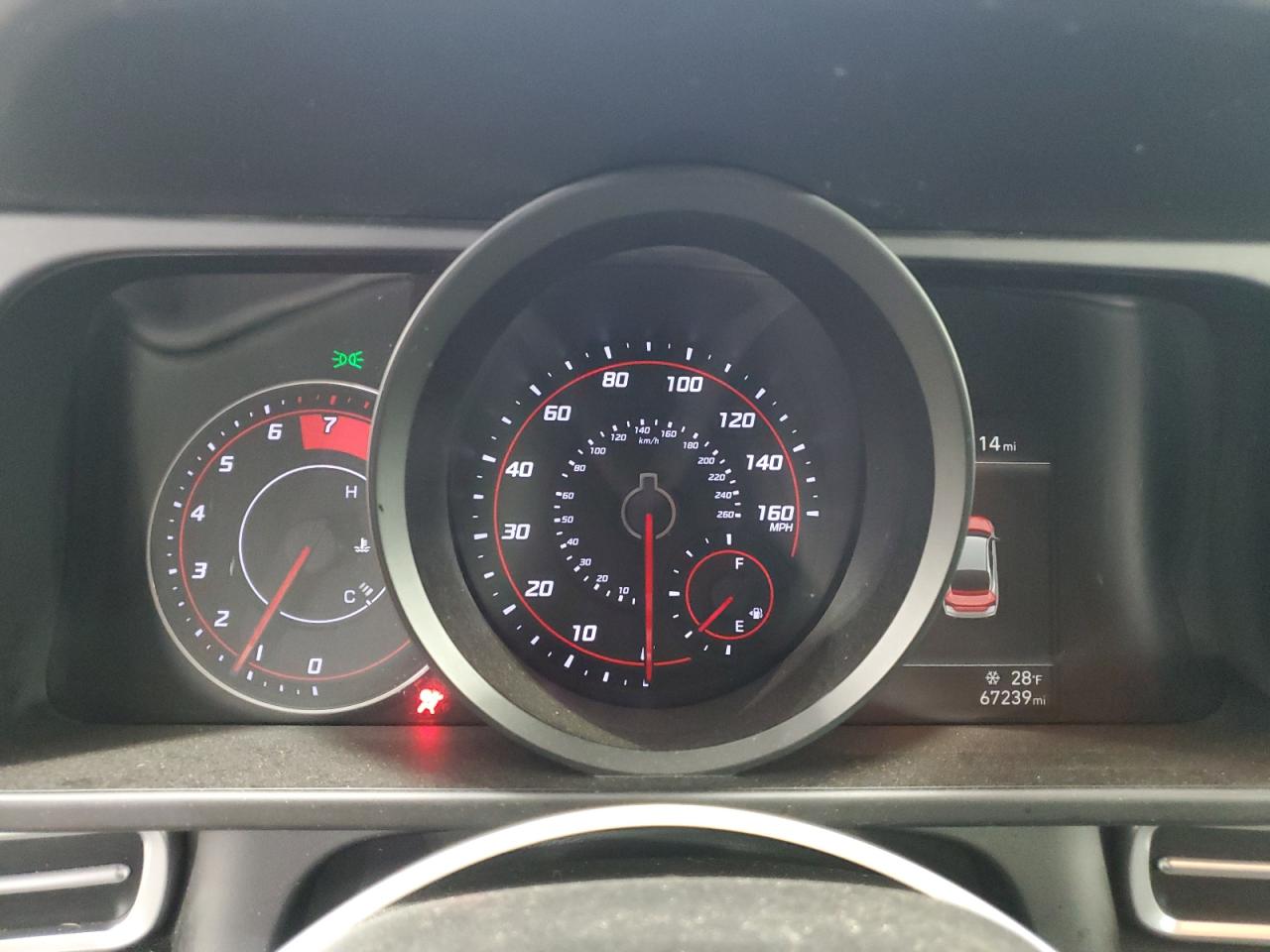 2021 Hyundai Elantra - Image 9