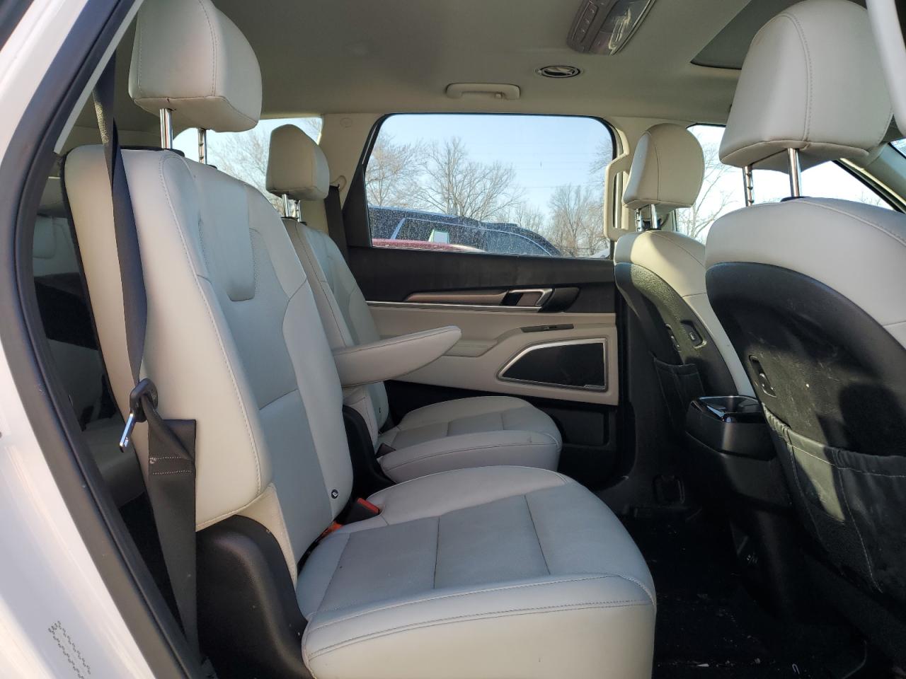 2021 Kia Telluride - Image 11