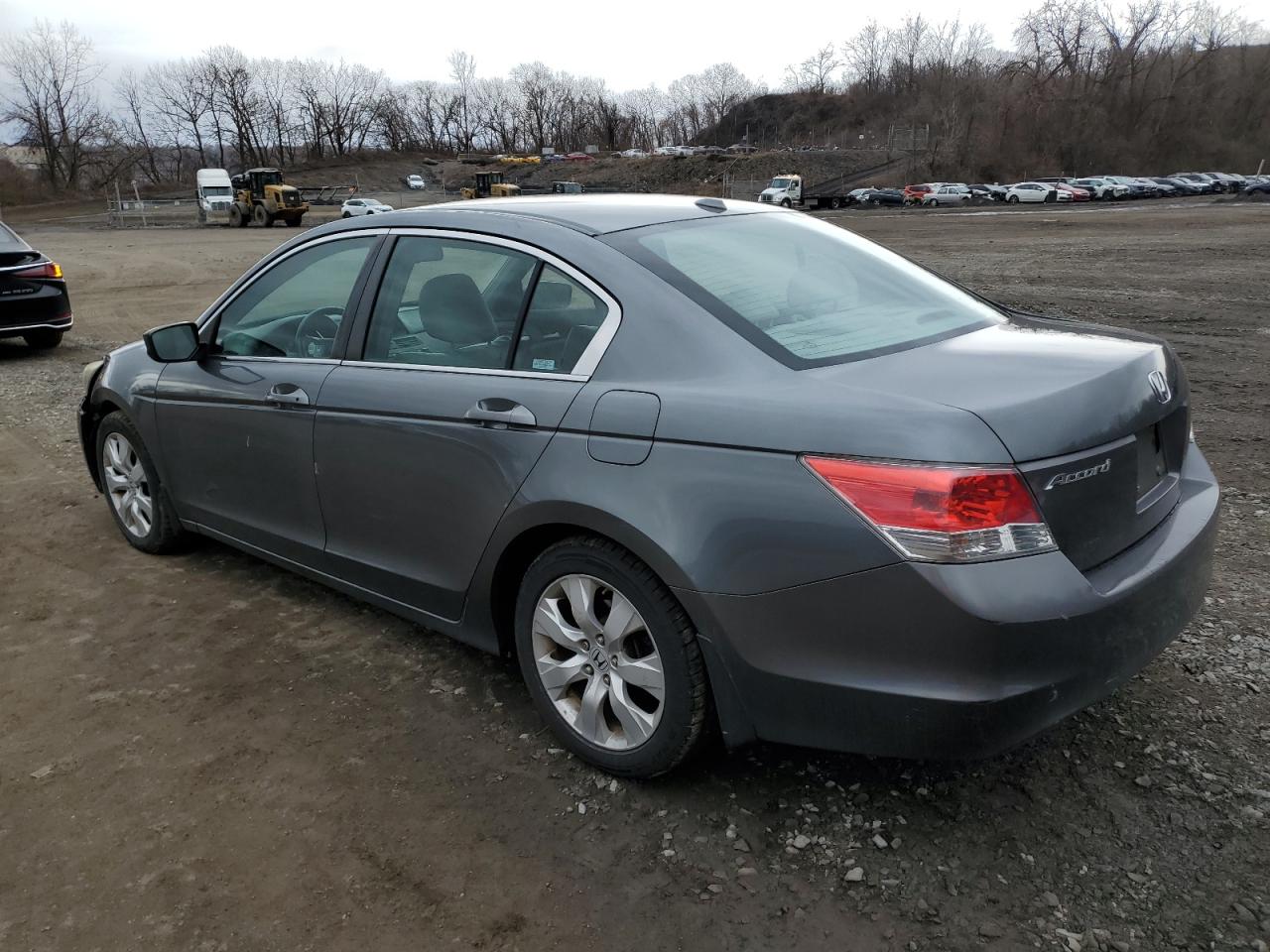 2009 Honda Accord - Image 2