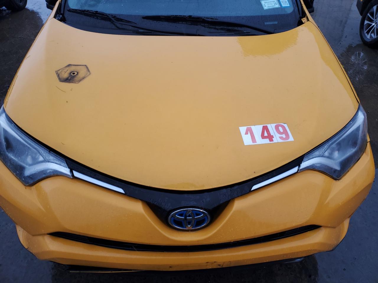 2017 Toyota RAV 4 - Image 12