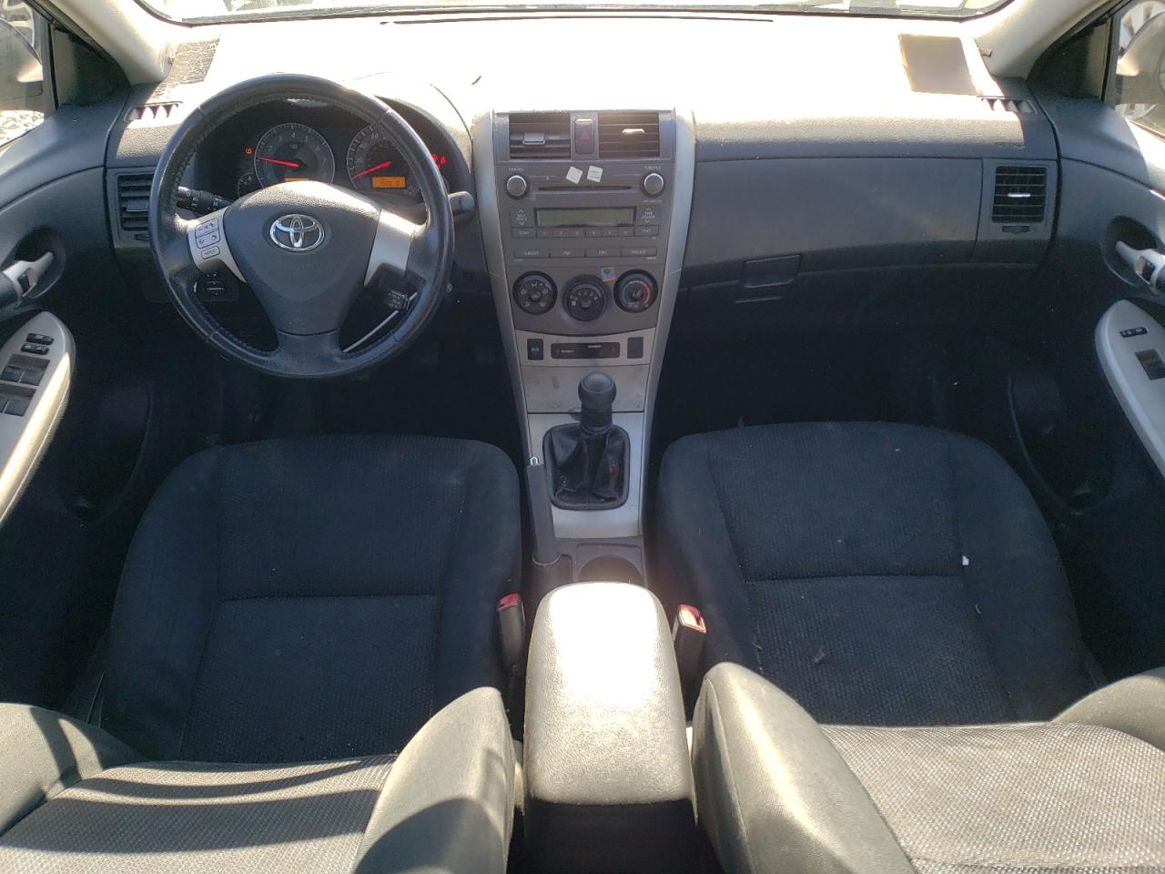 2010 Toyota Corolla - Image 8