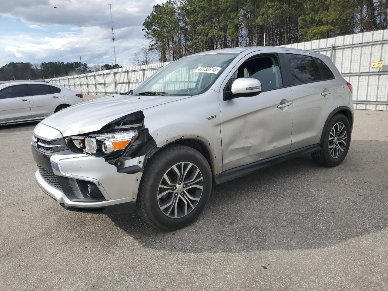 2018 Mitsubishi Outlander - Image 1