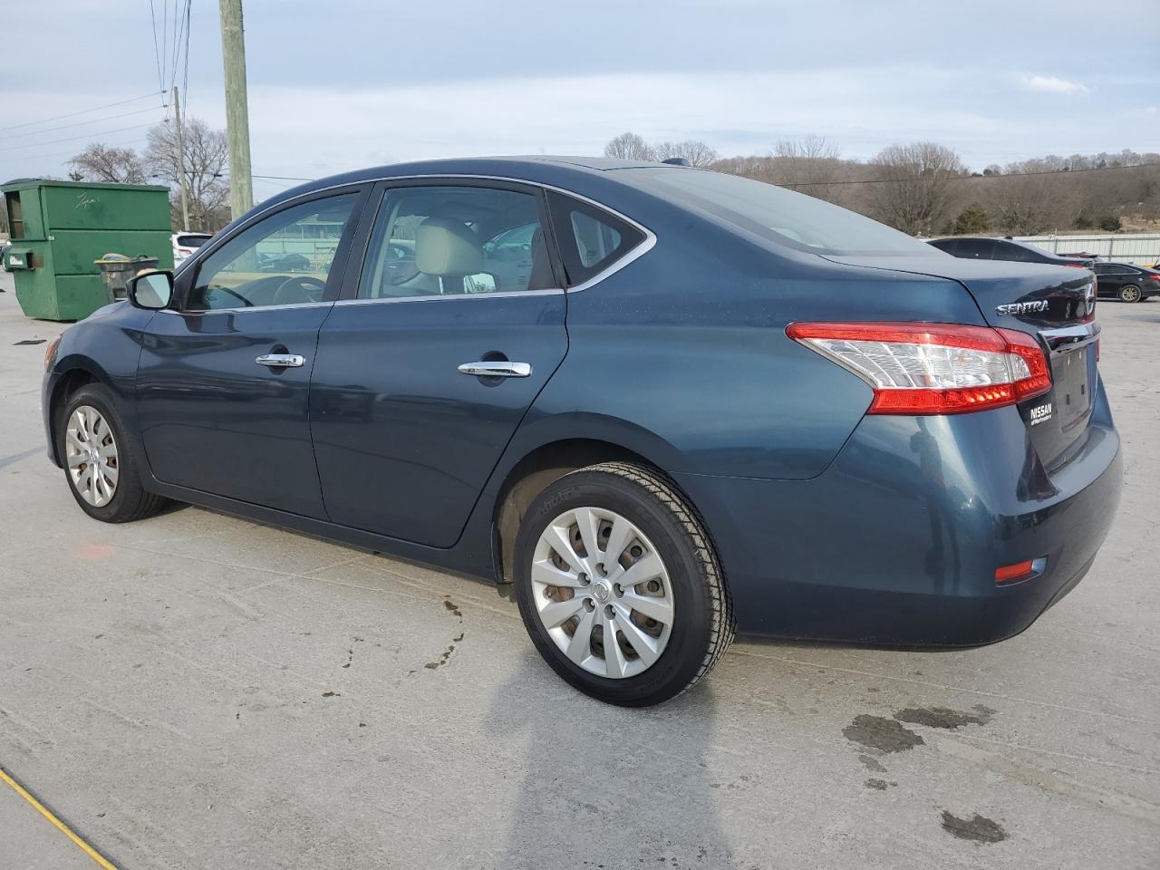 2015 Nissan Sentra - Image 2