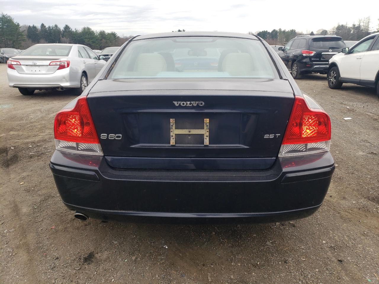 2006 Volvo S60 2.5T VIN: YV1RS592X62541924 Lot: 48367885