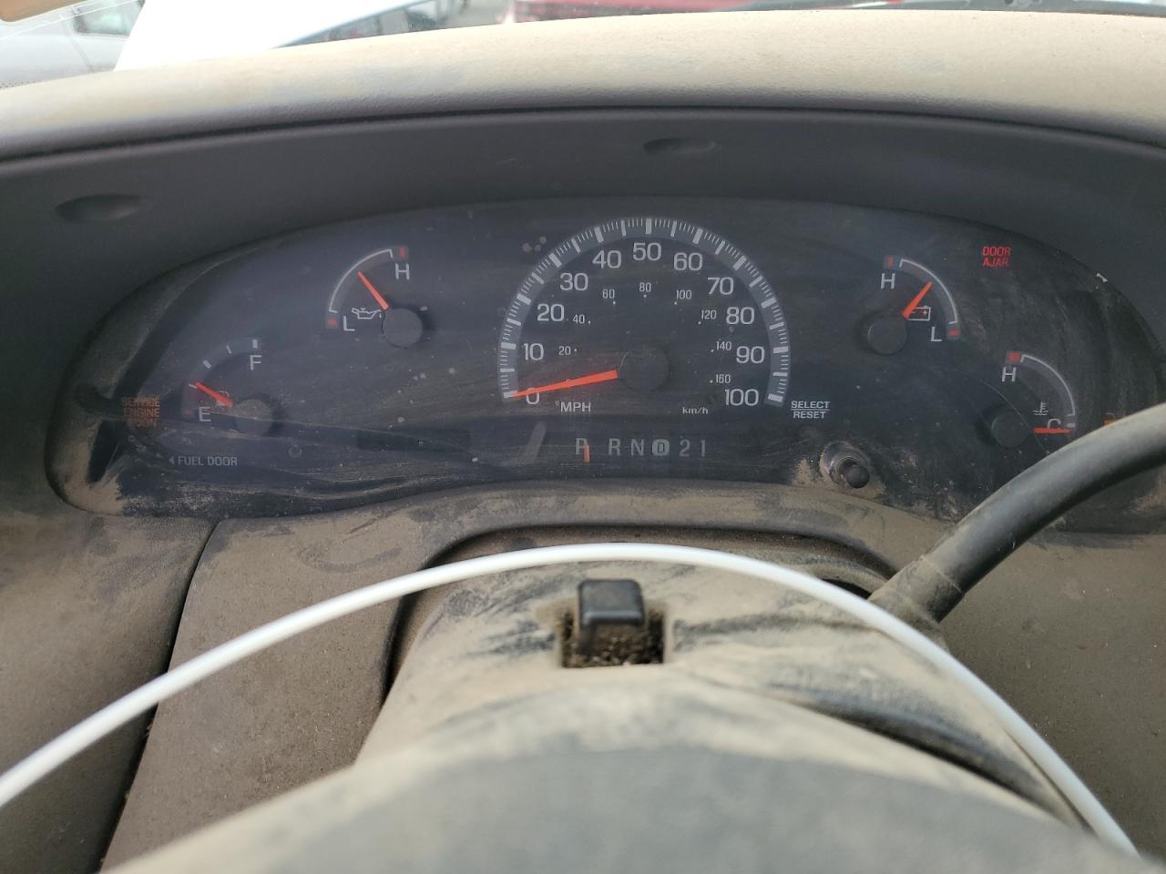 2004 Ford F-150 - Image 9