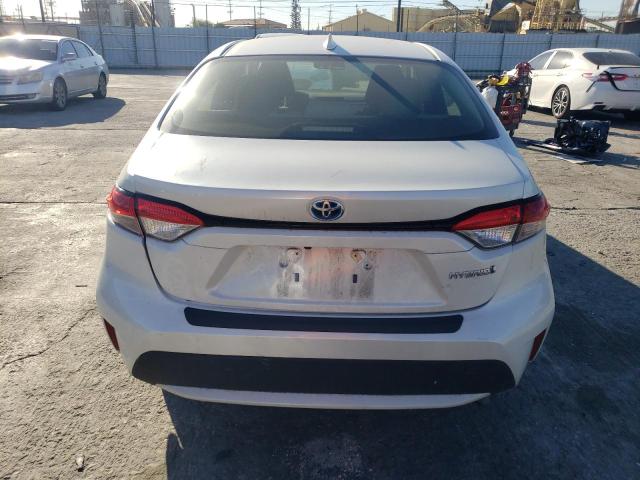  TOYOTA COROLLA 2021 Biały