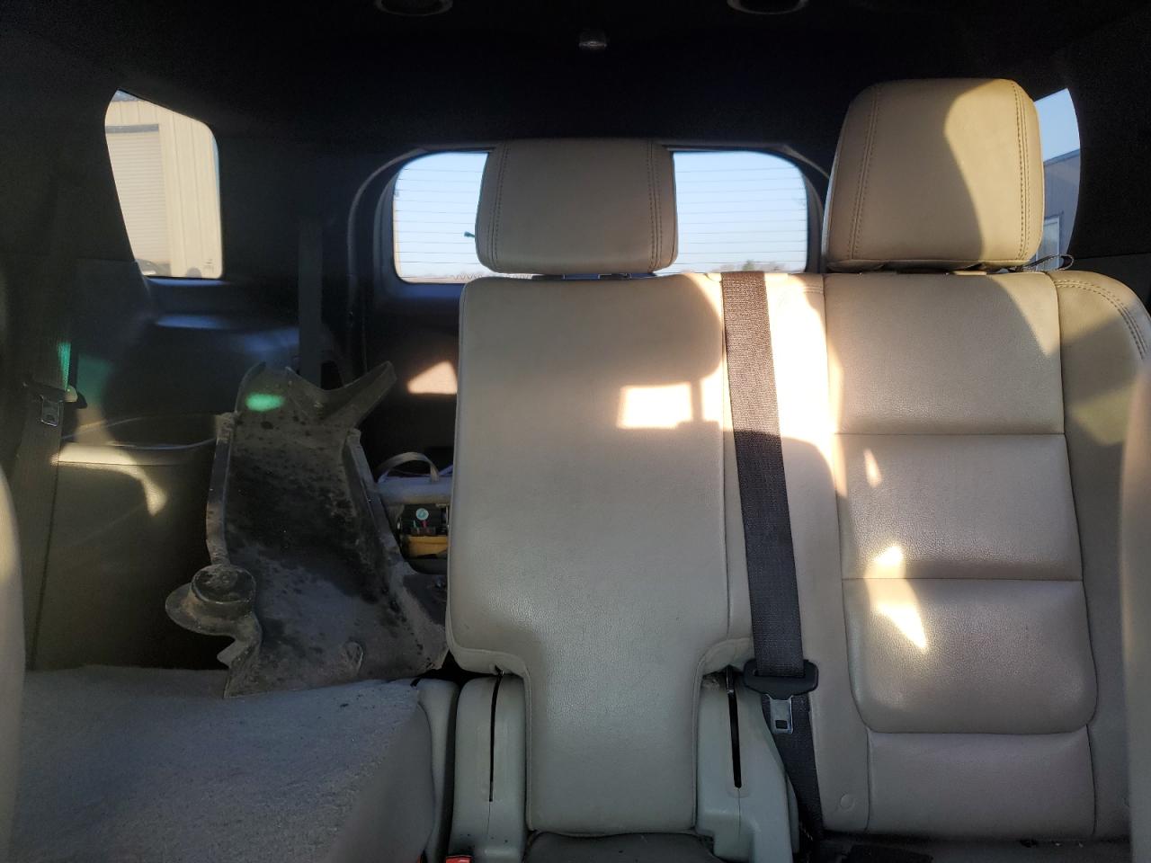 2011 Ford Explorer - Image 10