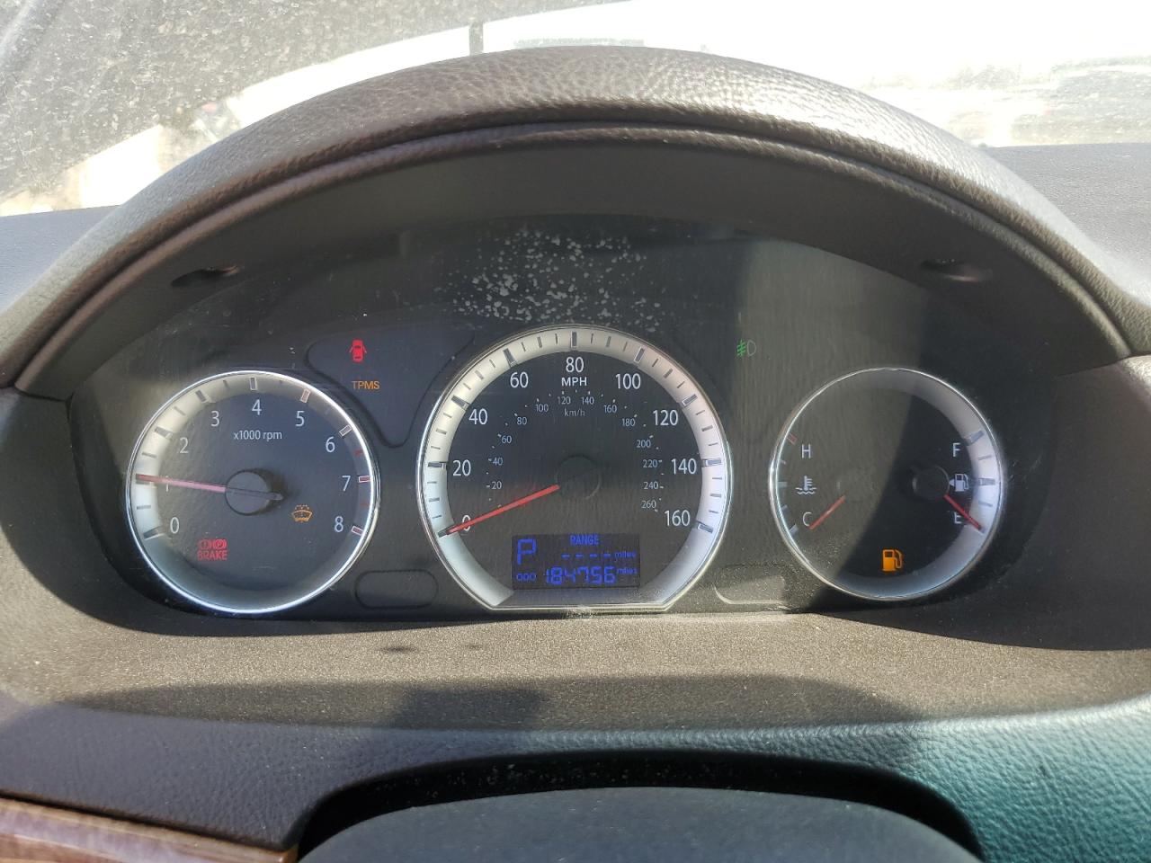 2010 Hyundai Sonata - Image 9