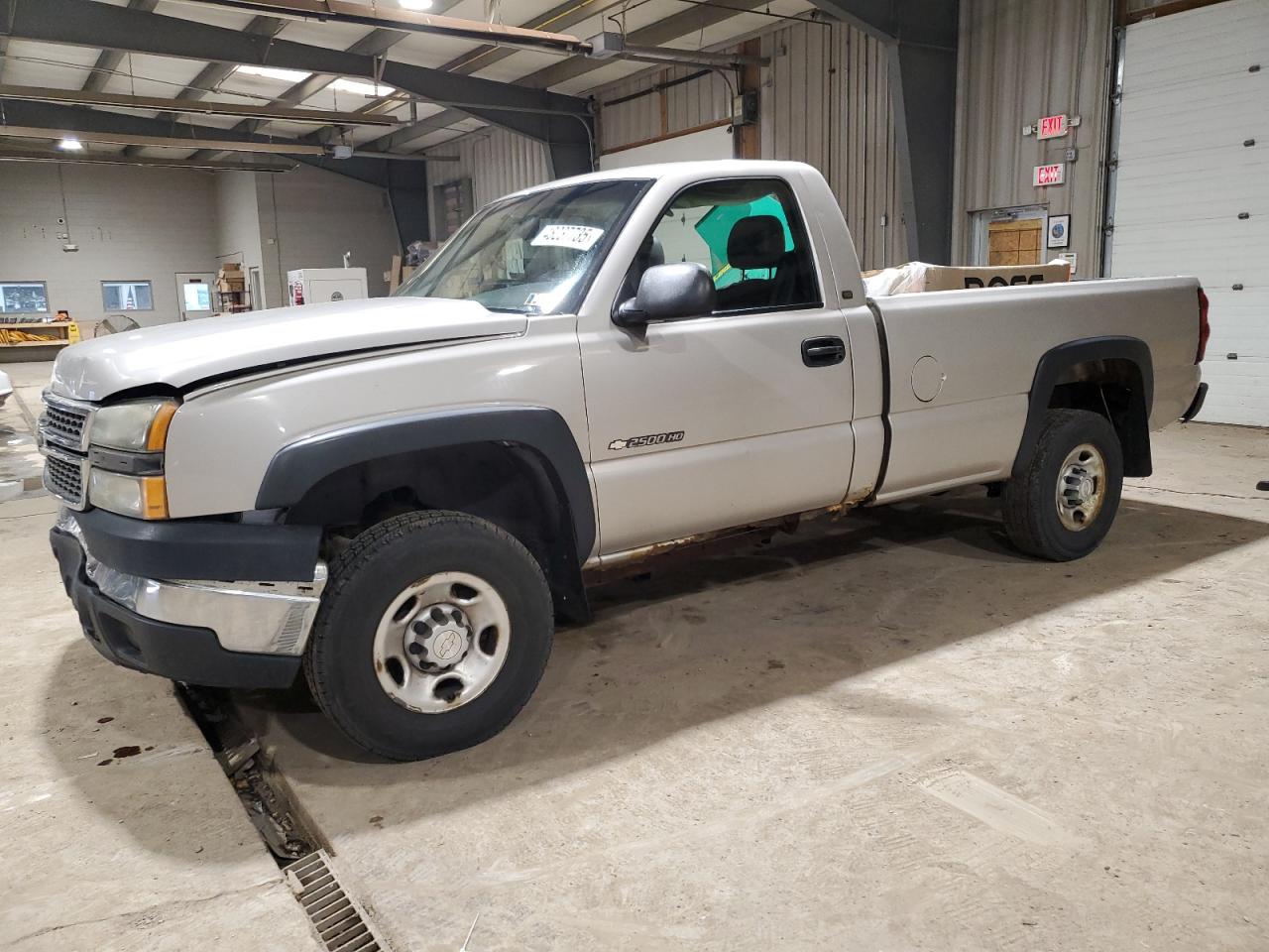 2005 Chevrolet Silverado - Image 1