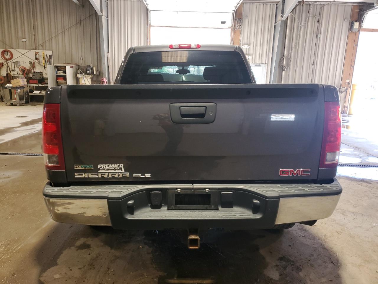 2011 GMC Sierra - Image 6