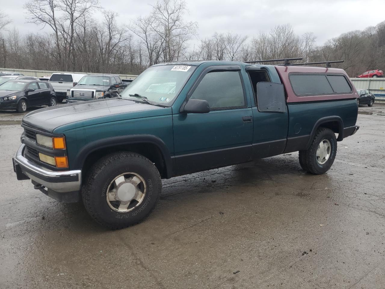 1997 Chevrolet Gmt-400 K1500 for Sale in Ellwood City, PA - Top/Roof