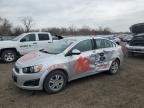 2016 Chevrolet Sonic Lt na sprzedaż w Des Moines, IA - Side