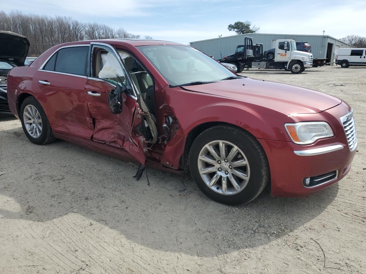2012 Chrysler 300 - Image 4