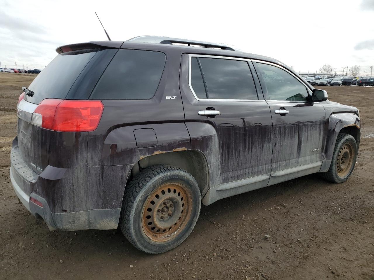 2011 GMC Terrain - Image 3