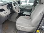 Louisville, KY에서 판매 중인 2012 Toyota Sienna Le - Front End