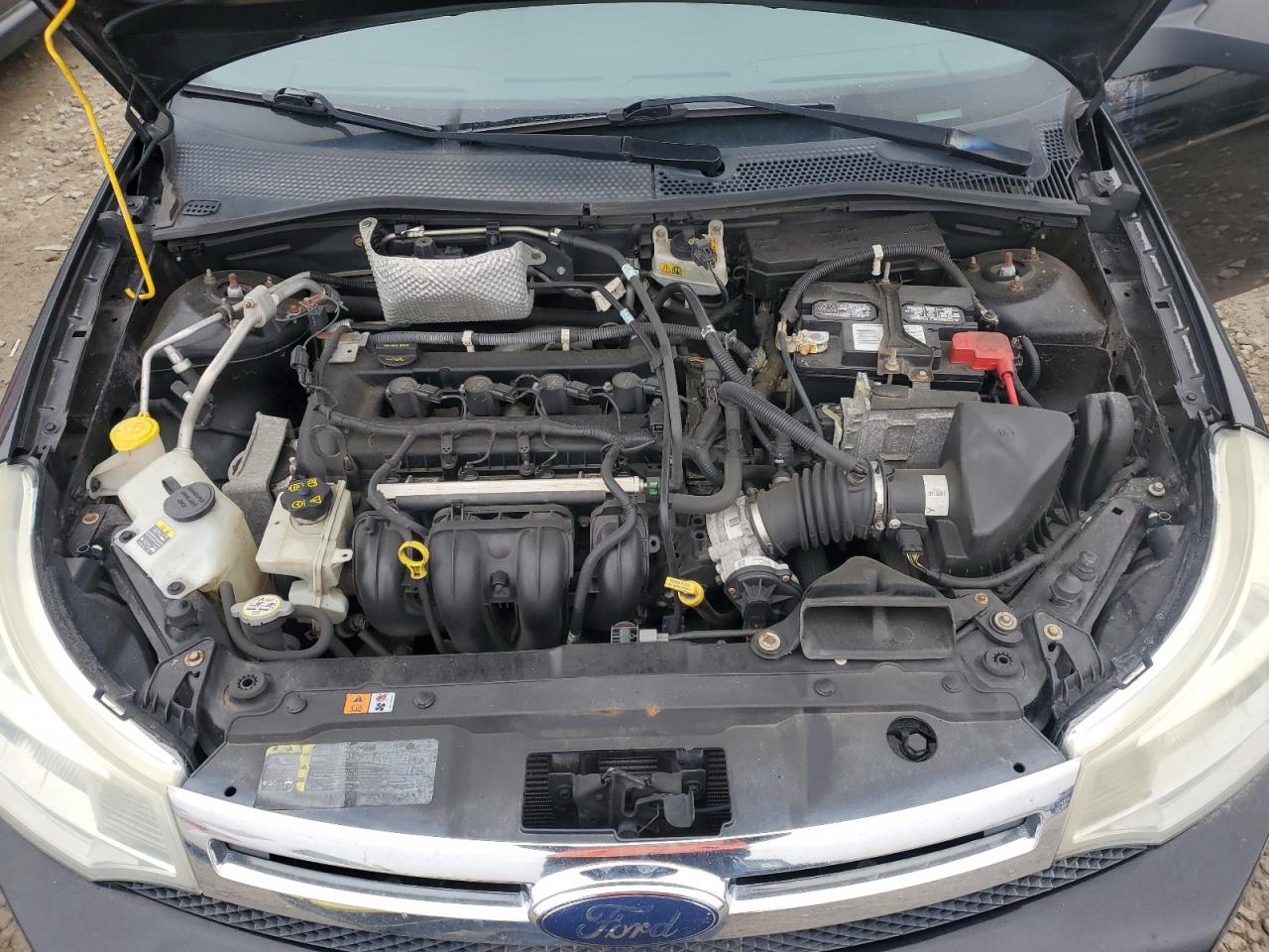 2010 Ford Focus - Image 11