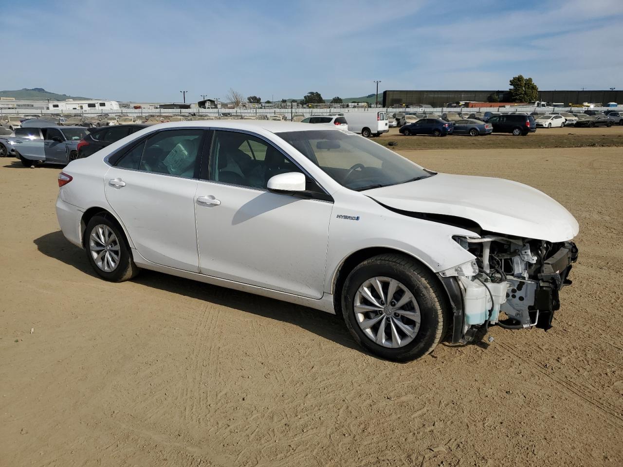 2016 Toyota Camry - Image 4