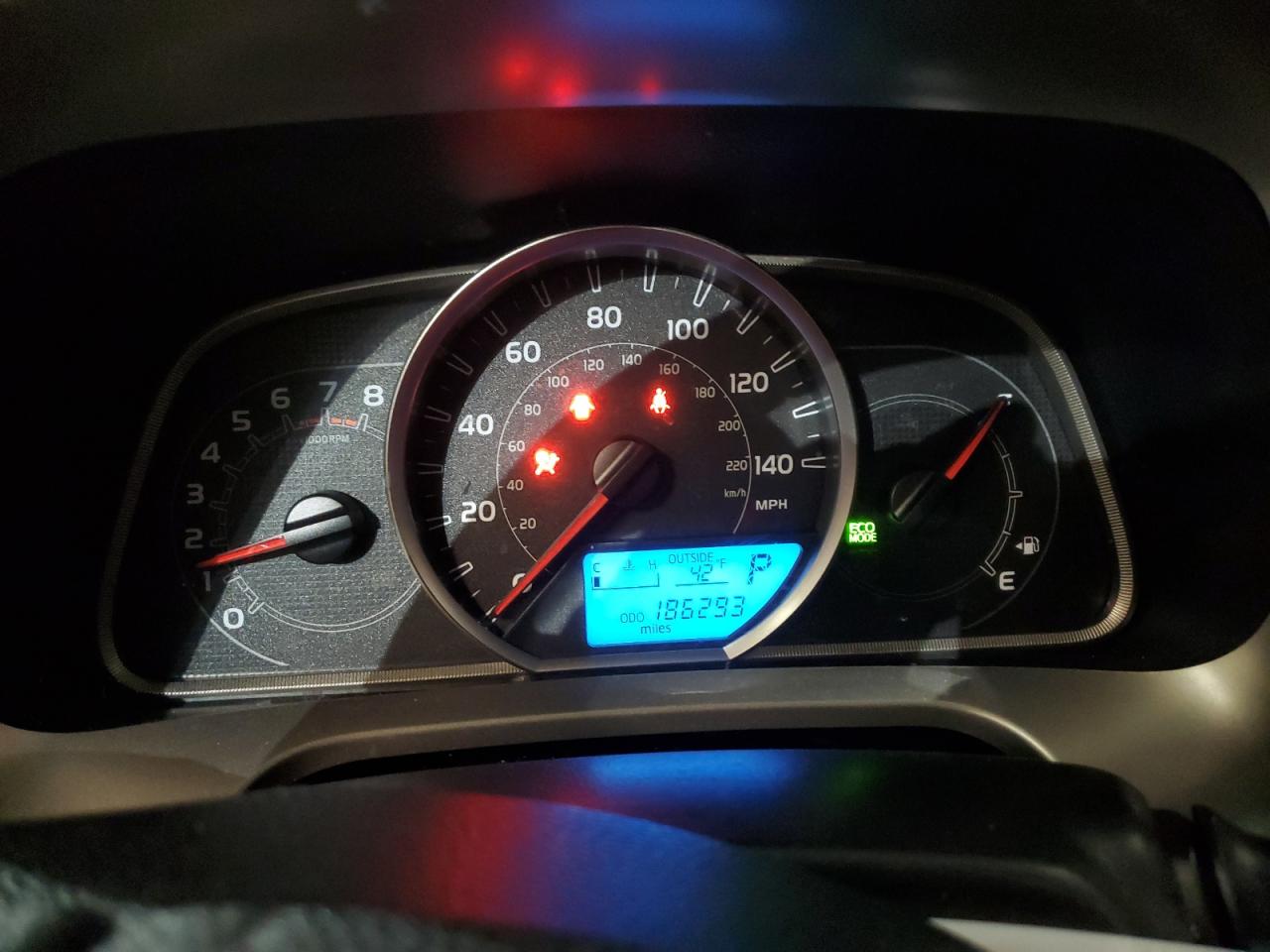 2013 Toyota RAV 4 - Image 9