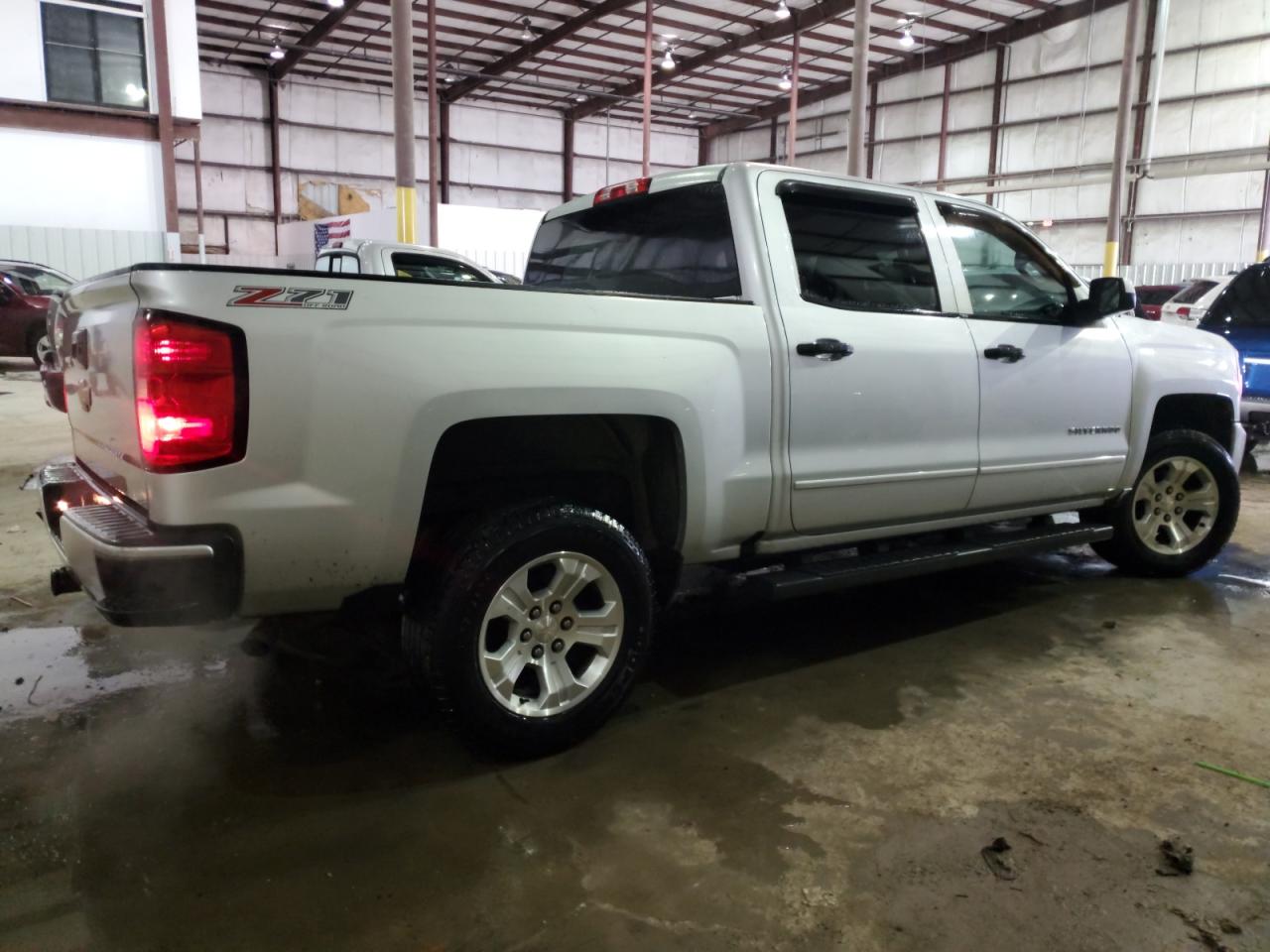 2017 Chevrolet Silverado - Image 3