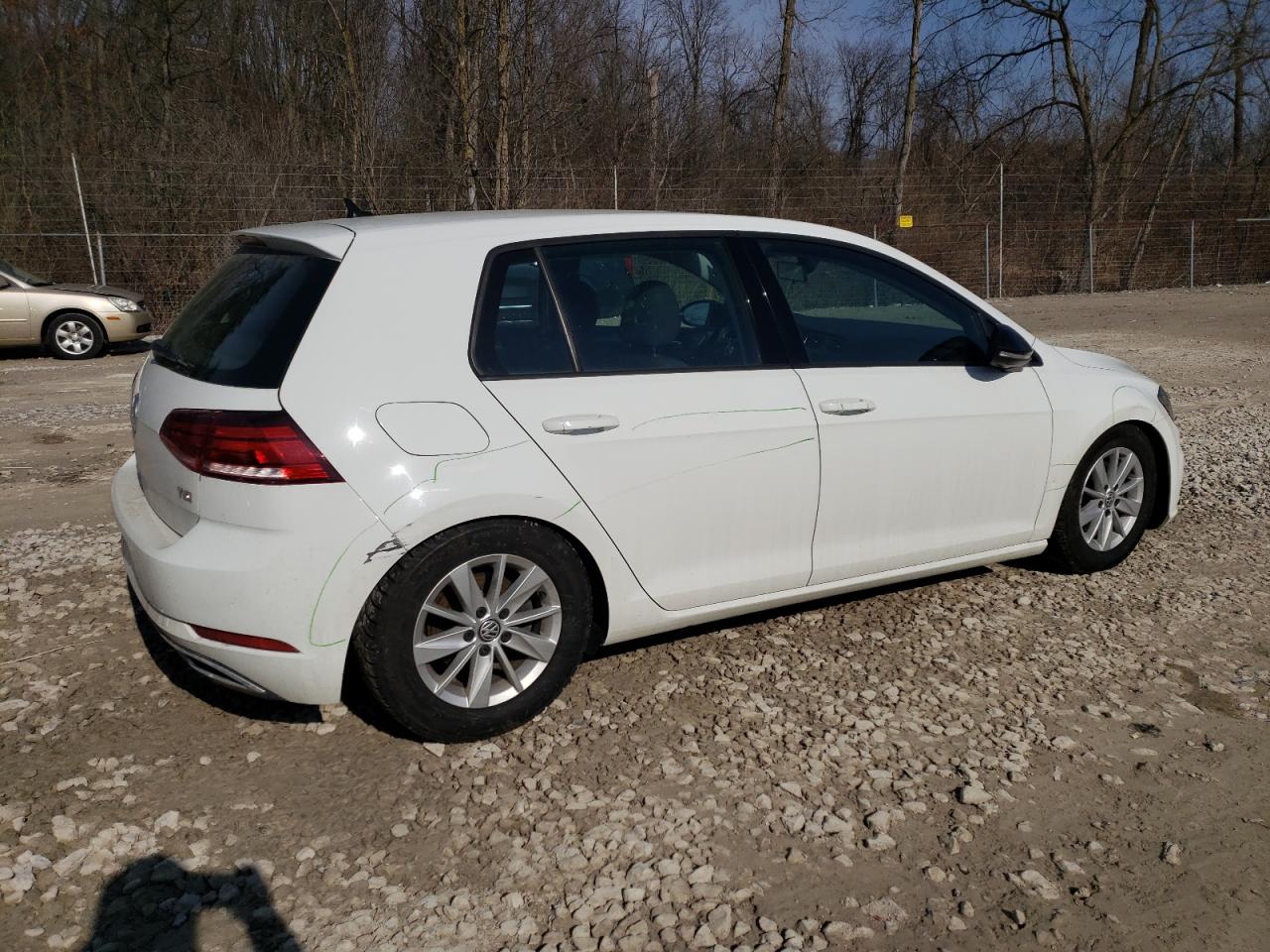 2018 Volkswagen Golf - Image 3