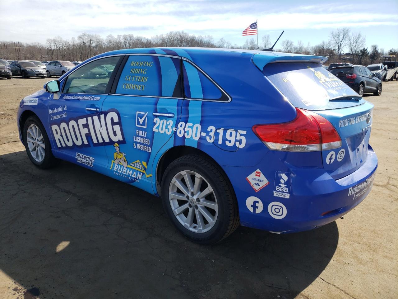 2010 Toyota Venza - Image 2